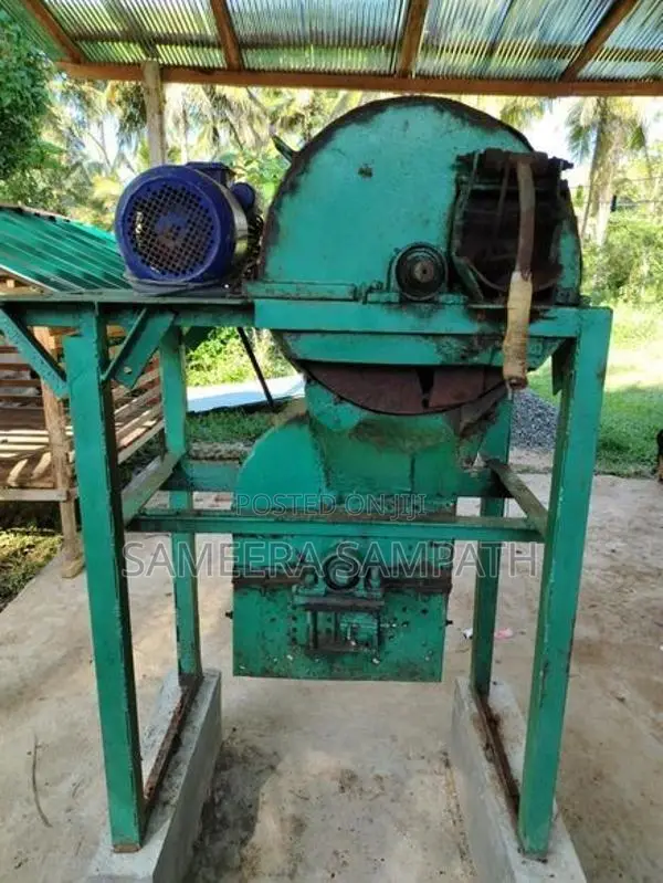 Coconut Husking Machine
