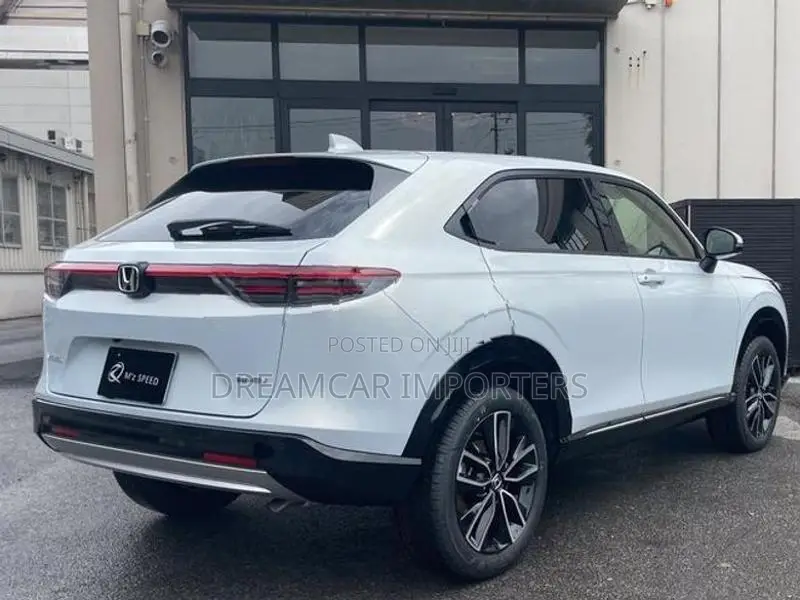 Honda Vezel Z premium 2026