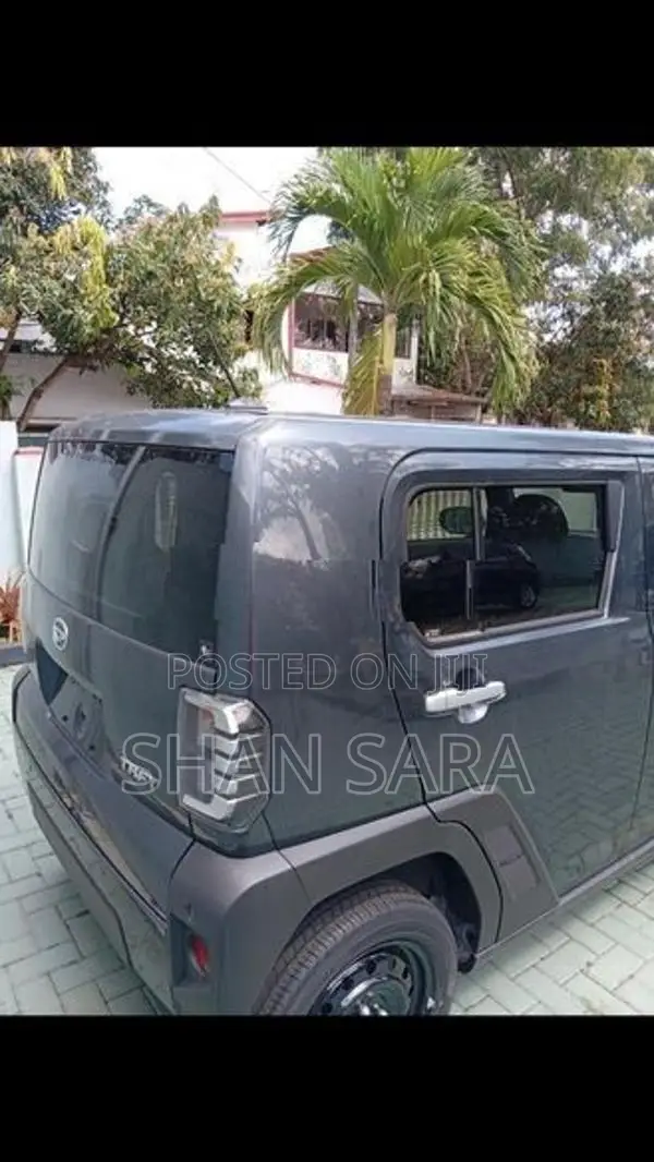 Daihatsu Taft x 2023