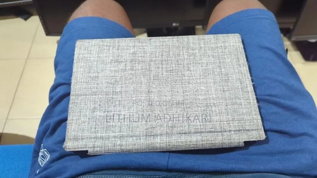 Asus Chromebook CM3000