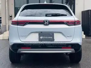 Honda Vezel Z premium 2026