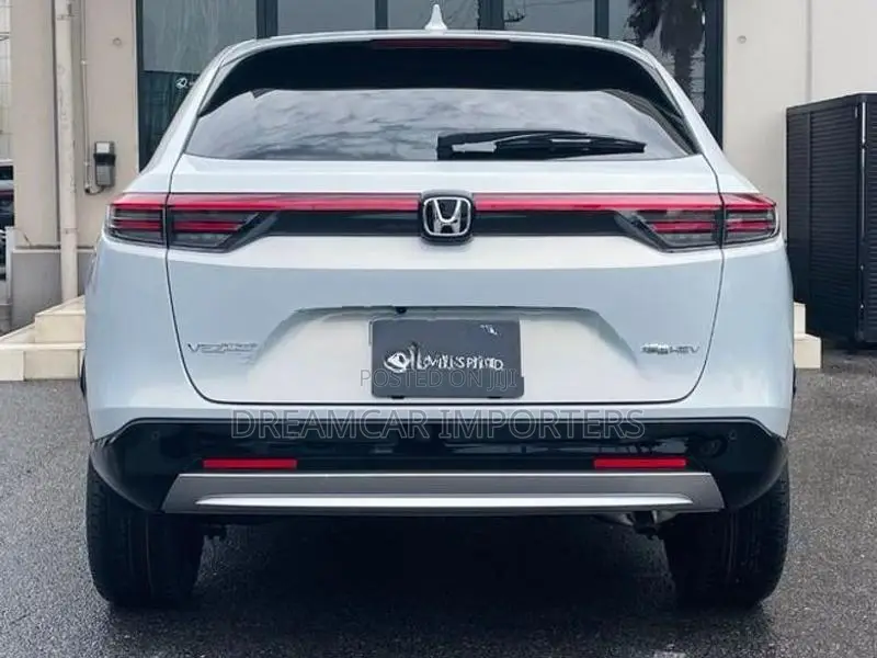 Honda Vezel Z premium 2026