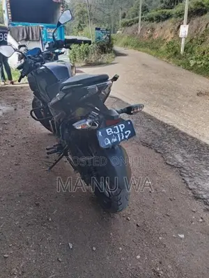 Bajaj Pulsar N160 2025