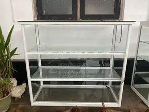 Show Case