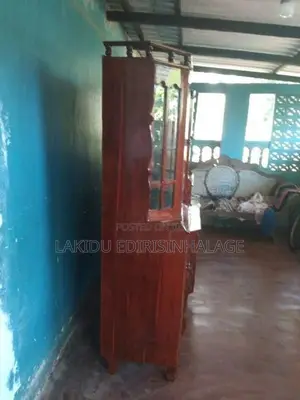 ලී කැබිනට්