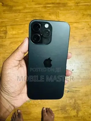 Apple iPhone 16 Pro Max (Used)