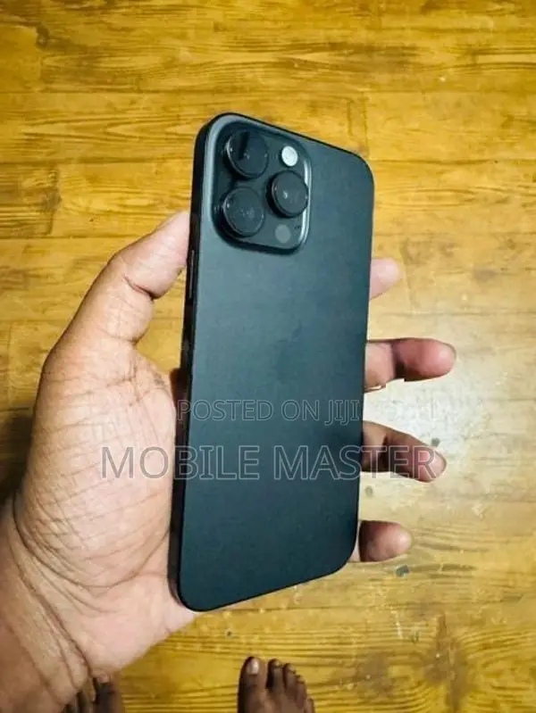 Apple iPhone 16 Pro Max (Used)