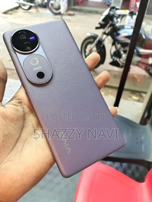 Vivo V40 5G (Used)