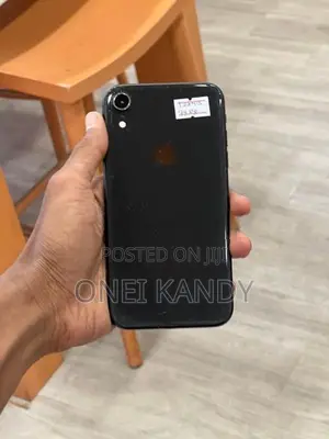 Apple iPhone XR 128GB (Used)