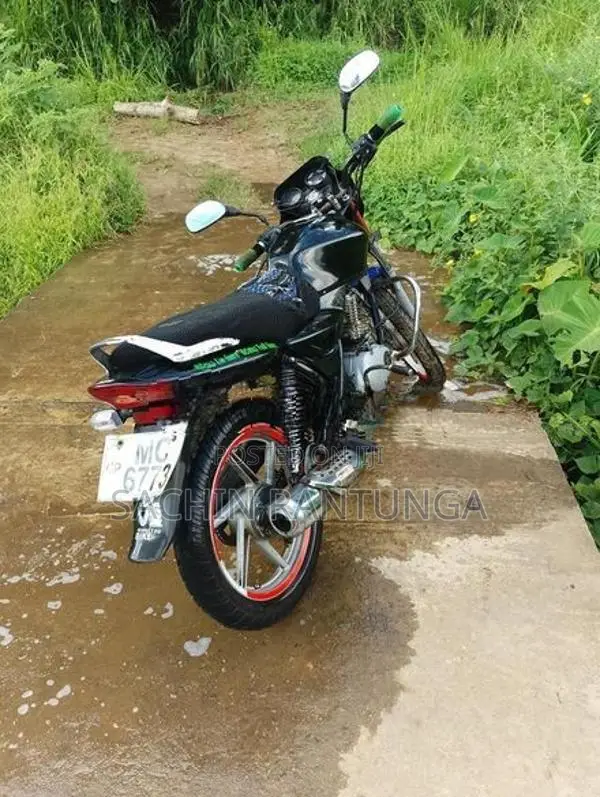 Bajaj Discover 125 2004