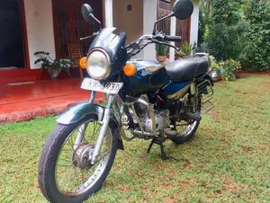 Bajaj Boxer 2003