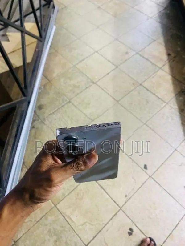 Vivo Y04 (Used)