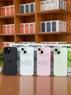 Apple iPhone 15 256GB (Used)