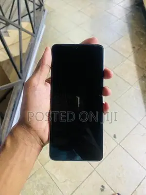 Vivo Y04 (Used)