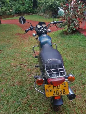 Bajaj Boxer 2003