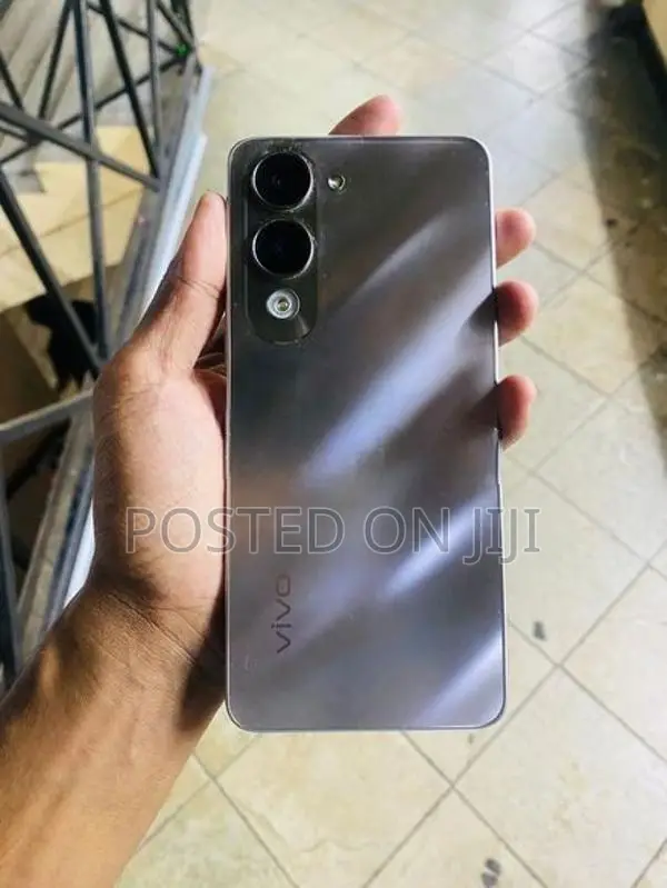 Vivo Y04 (Used)