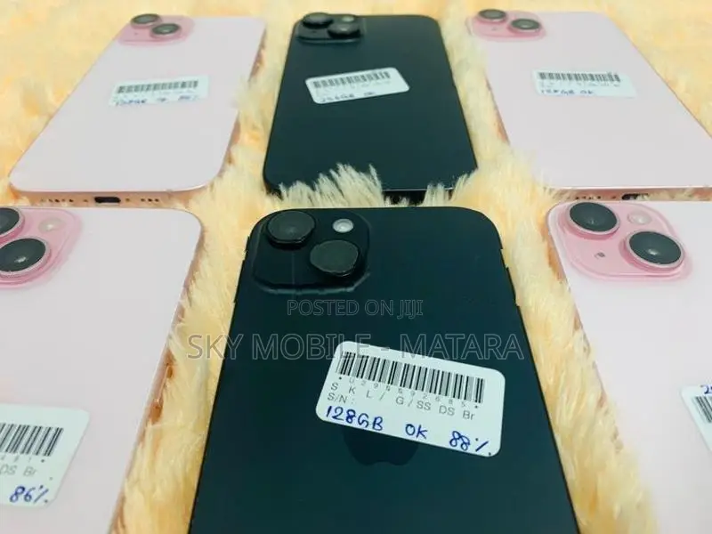 Apple iPhone 15 128GB (Used)
