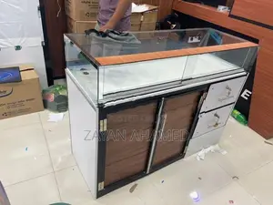 Show Case with Wall Fitting
