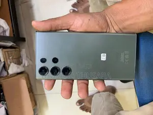 Samsung Galaxy S23 Ultra (Used)