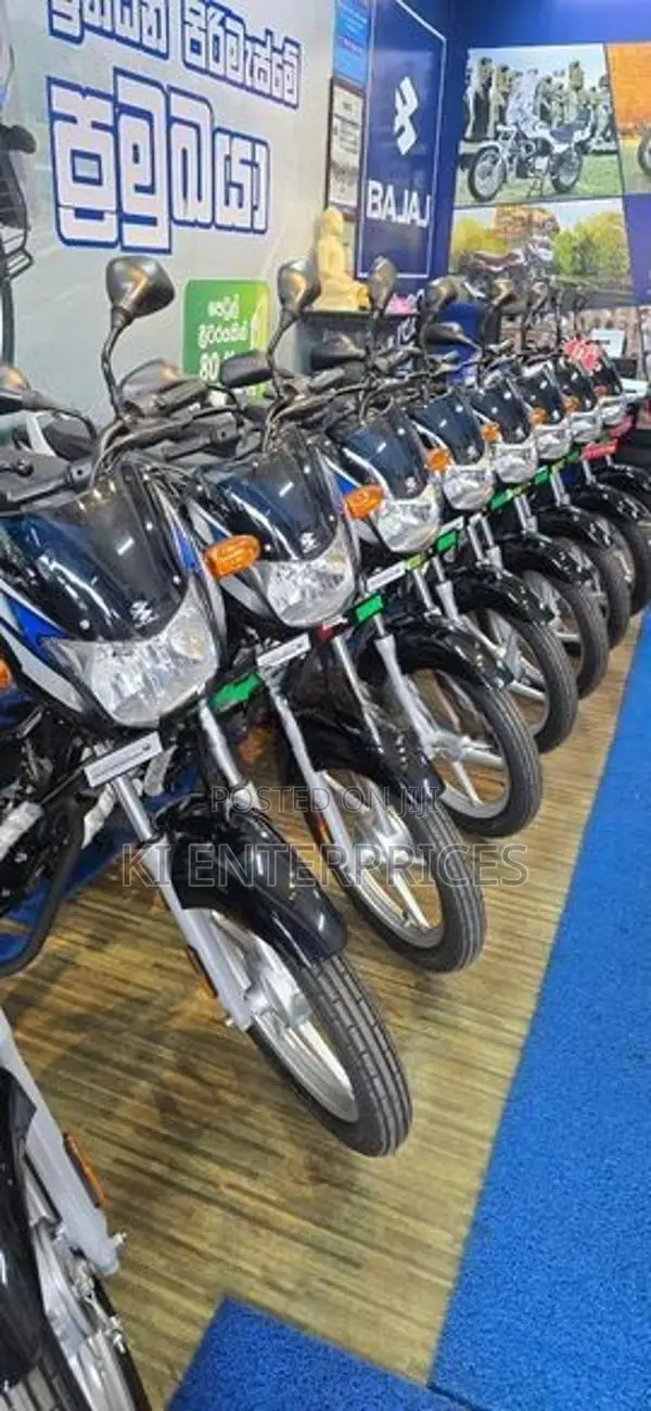 Bajaj CT100 2026