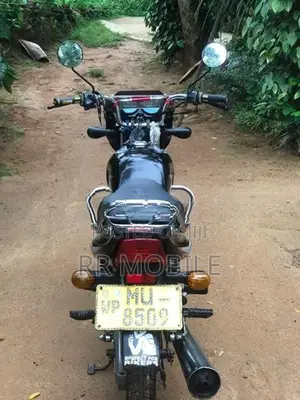 Bajaj CT100 2006