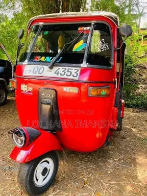 Bajaj RE 2008