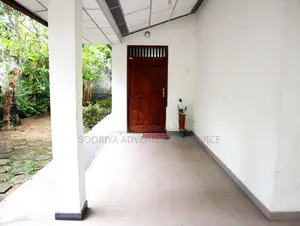 House for Sale in Gampaha - Rathupaswala