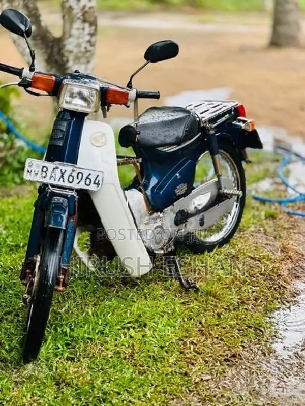 Honda Super Cub 2011