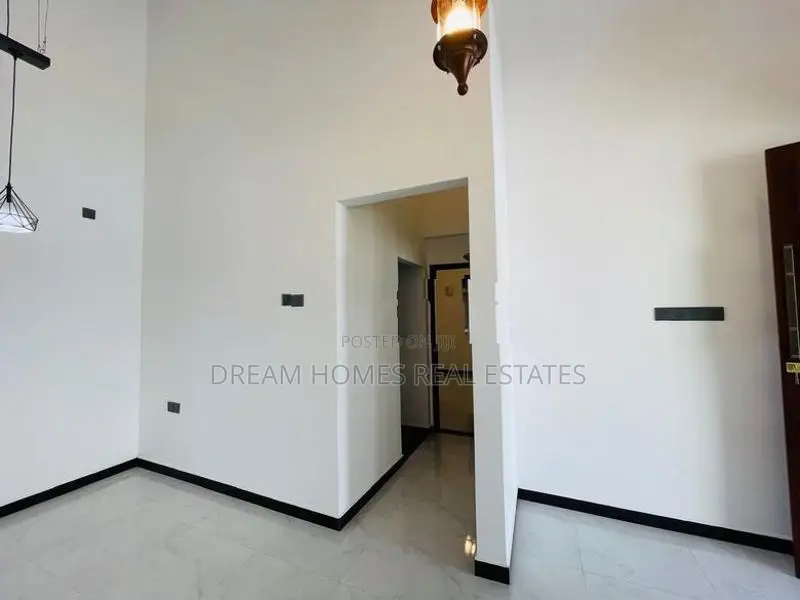 Brand-New Modern Family Home for Sale in Kadawatha – Weboda