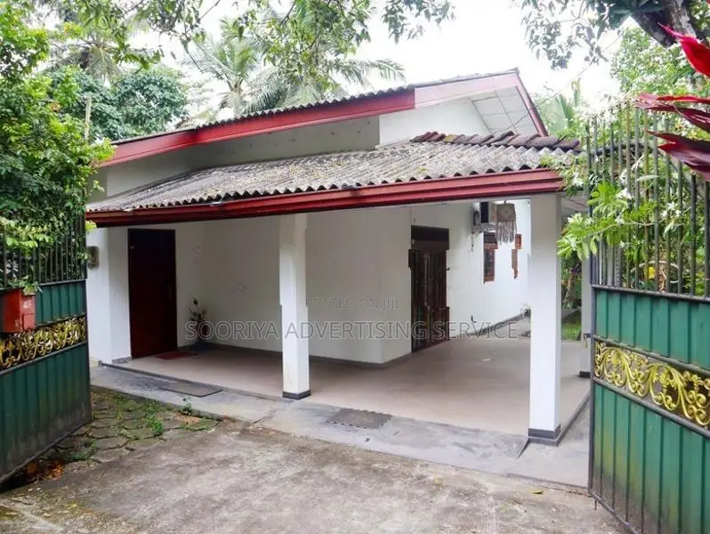 House for Sale in Gampaha - Rathupaswala