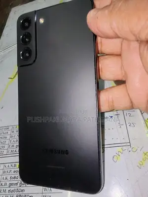 Samsung Galaxy S22+ (Used)