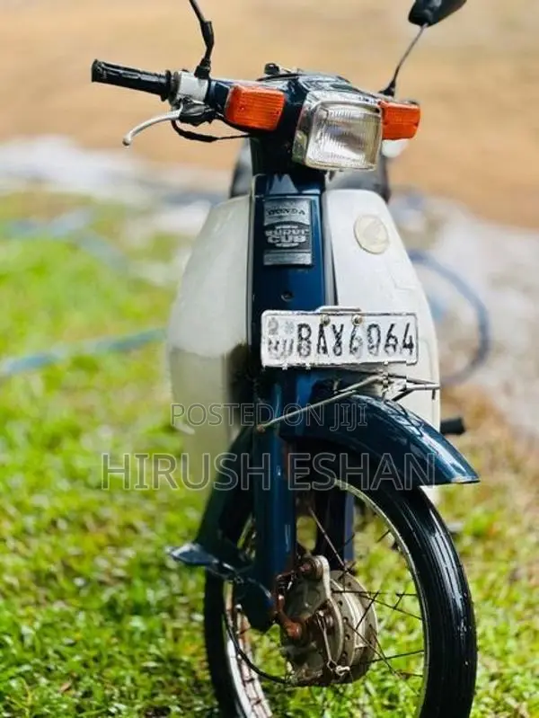 Honda Super Cub 2011