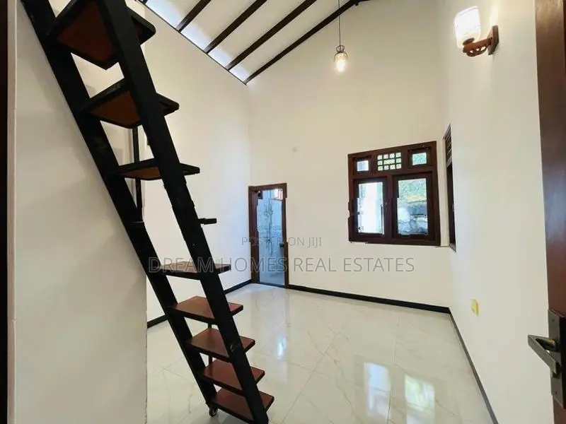 Brand-New Modern Family Home for Sale in Kadawatha – Weboda