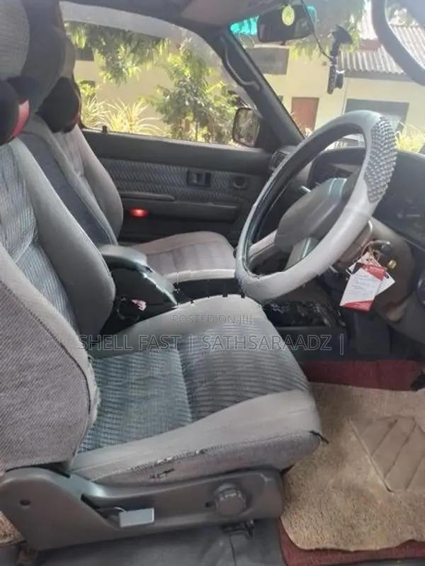 Toyota Hilux 107 1993