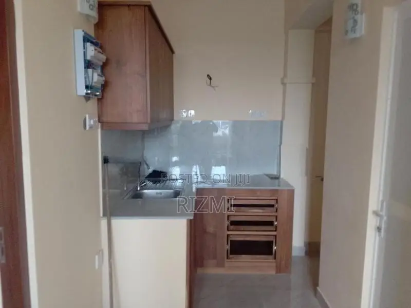 4th Floor 2BR Brand New Apartment Rent in Dehiwala Off Hill Street