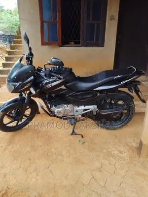 Bajaj Pulsar 150 2015