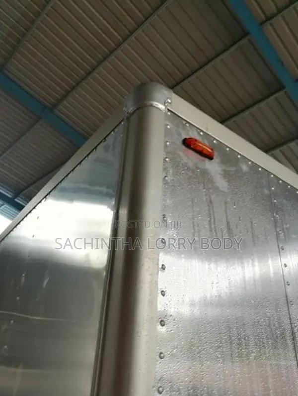AL.LORRY BODY 10.5