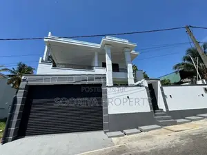 Box Type Modern House for Sale in Piliyandala