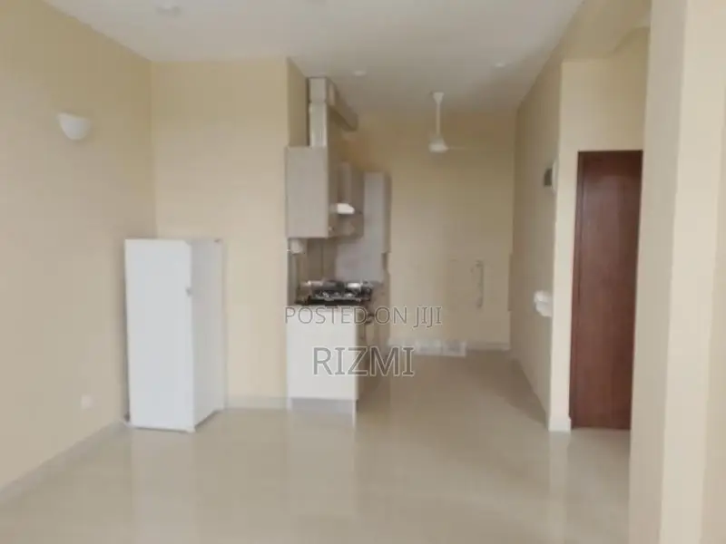 Second Floor 1BR Modern Apartment Rent in Dehiwala Off Hill Street