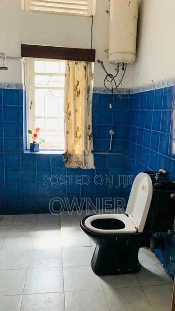 Sharing Room Rent for Two Girls Colombo 7