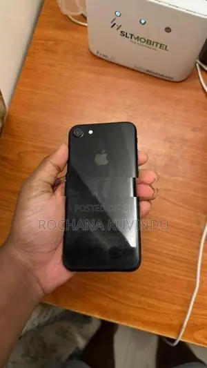 Apple iPhone 7 (Used)