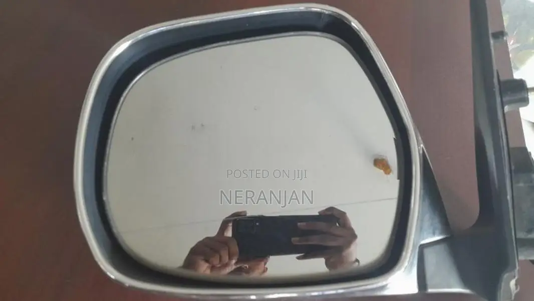 Toyota KDH Side Mirror