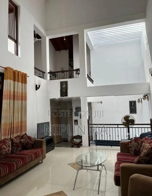 Two Storey House for Sale in Kadawatha Mahara Junction