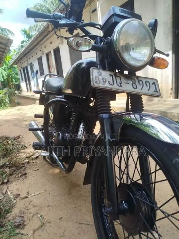 Bajaj Boxer 2004