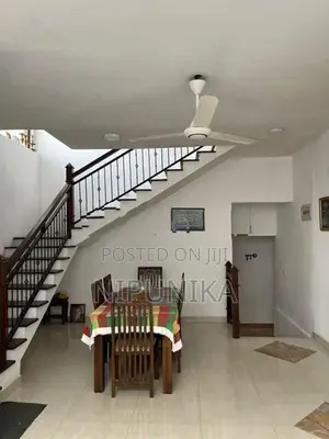 Two Storey House for Sale in Kadawatha Mahara Junction