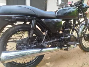 Bajaj Boxer 2004