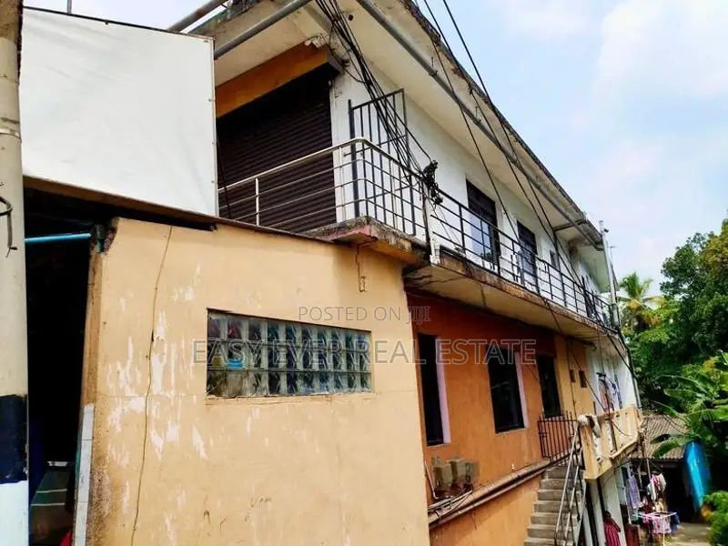 Building for Sale Kadawatha