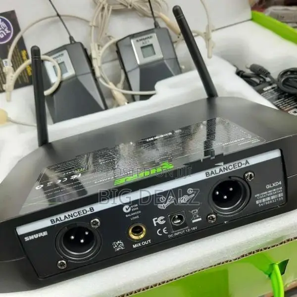 Shure GLXD4 Wireless Microphone Head Mic