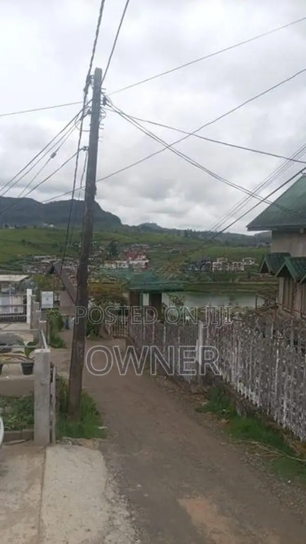 Land for Sale in Nuwara Eliya City Front of Gegory Lake