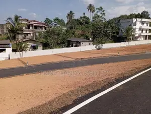 Valuable Land Plots Near to Kahathuduwa Highway Entrance